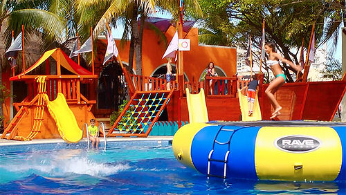 Water fun at Grand Oasis Palm and Oasis Palm resorts - Blog Water fun at Grand Oasis Palm and Oasis Palm resorts